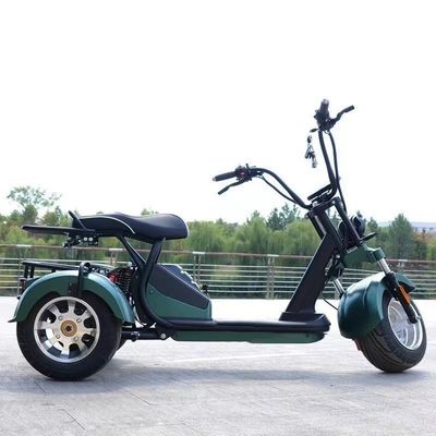 Unisex 2000w Citycoco Scooter elétrico com 3 rodas e alcance de 60-80 km por carga