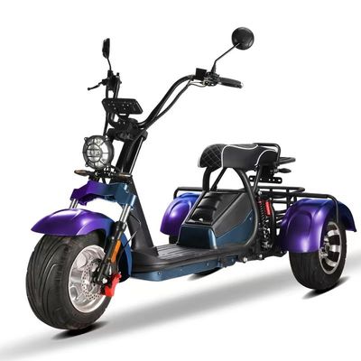 Unisex 2000w Citycoco Scooter elétrico com 3 rodas e alcance de 60-80 km por carga