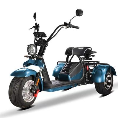 Unisex 2000w Citycoco Scooter elétrico com 3 rodas e alcance de 60-80 km por carga