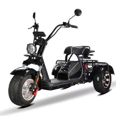Unisex 2000w Citycoco Scooter elétrico com 3 rodas e alcance de 60-80 km por carga