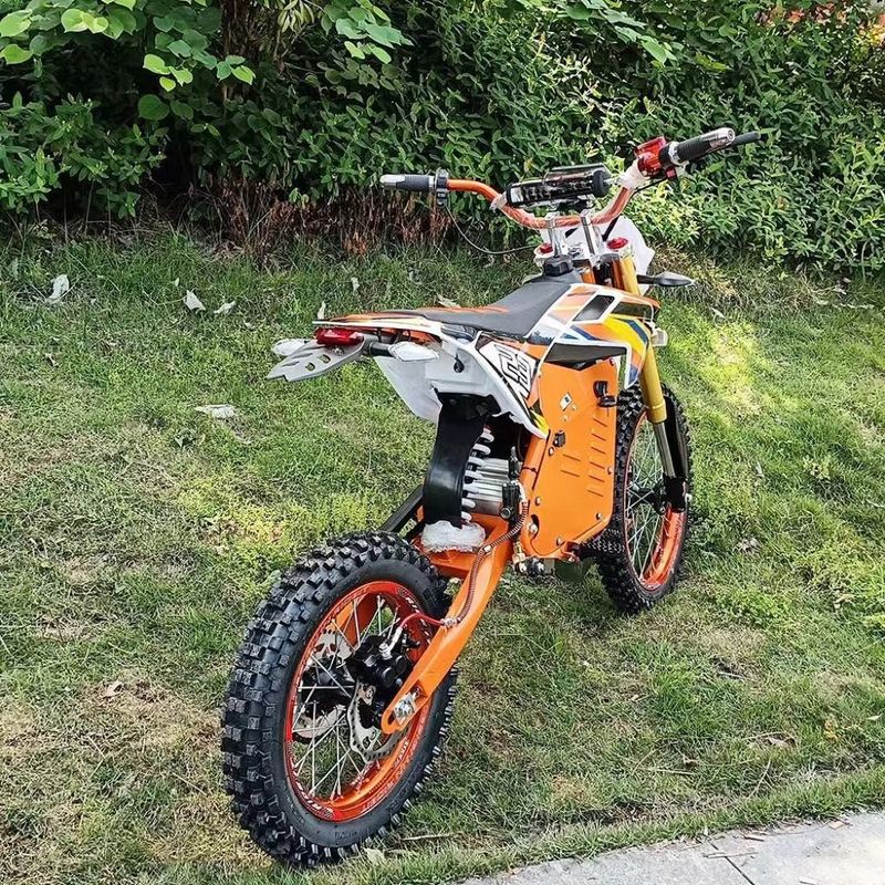 Aotong 60v 2000W Electric City Bike Max. Velocidade 61-80km/h Cores personalizáveis suportadas